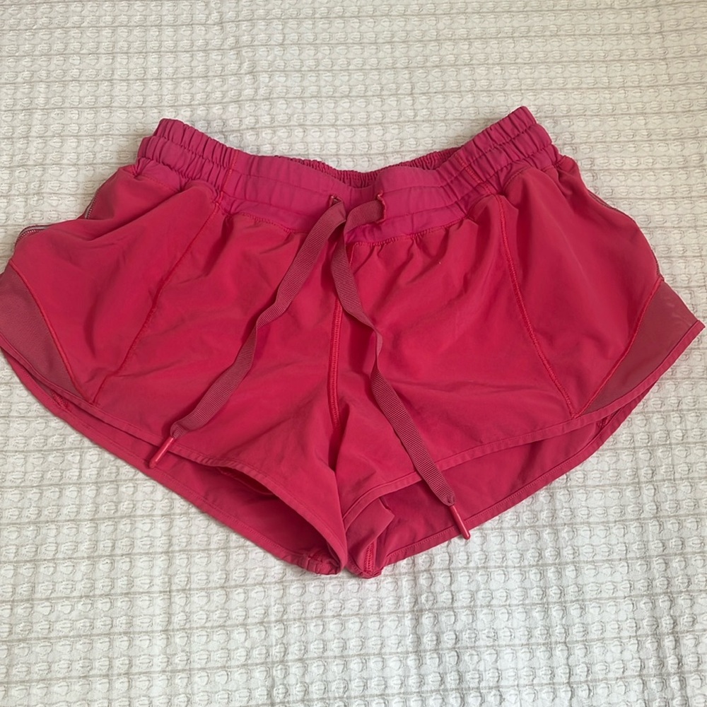 Lululemon hotty hot shorts